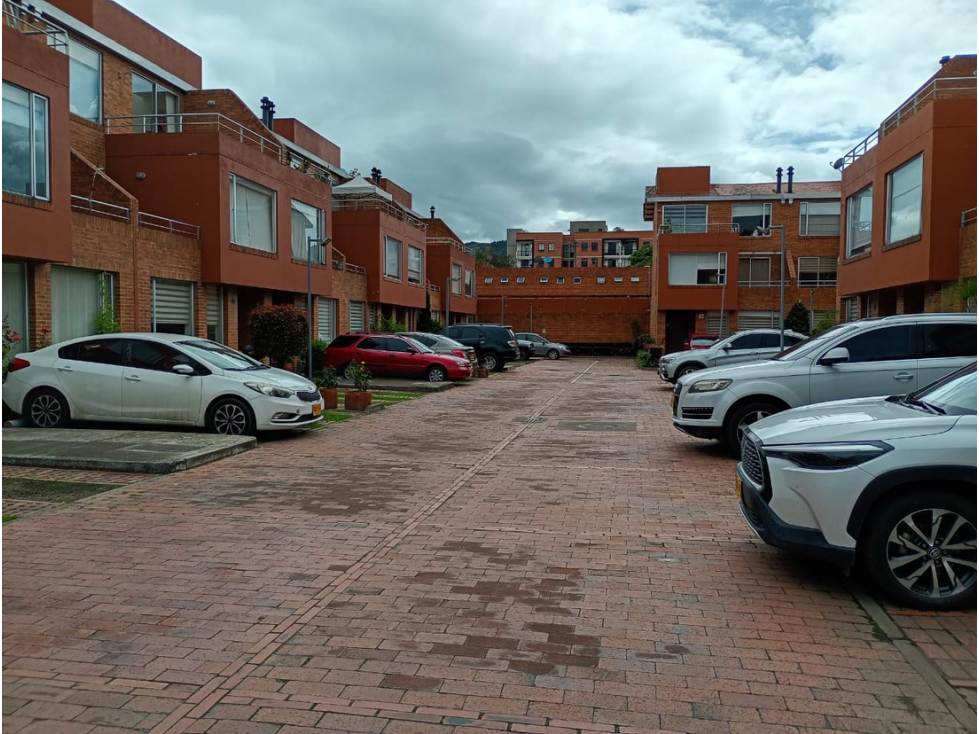Asturias de Santillana - Casa en Venta en Chía, Chía — foto 2