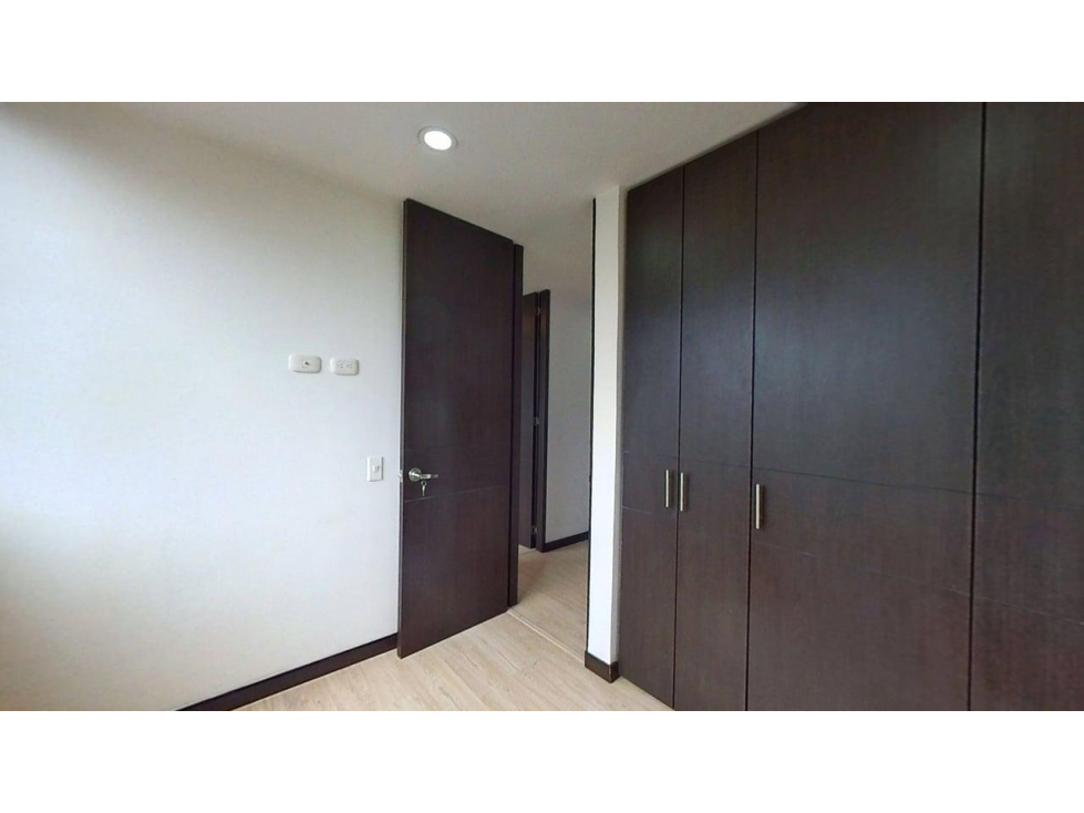 Edificio Stelar - Apartamento en Venta en Comuneros, Puente Aranda — foto 2