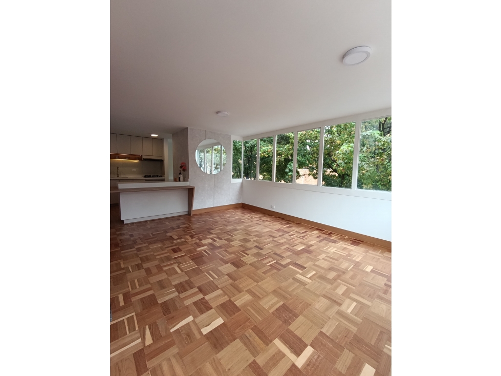 Apartamento en venta El Lago Chapinero Bogotá Remodelado — foto 4