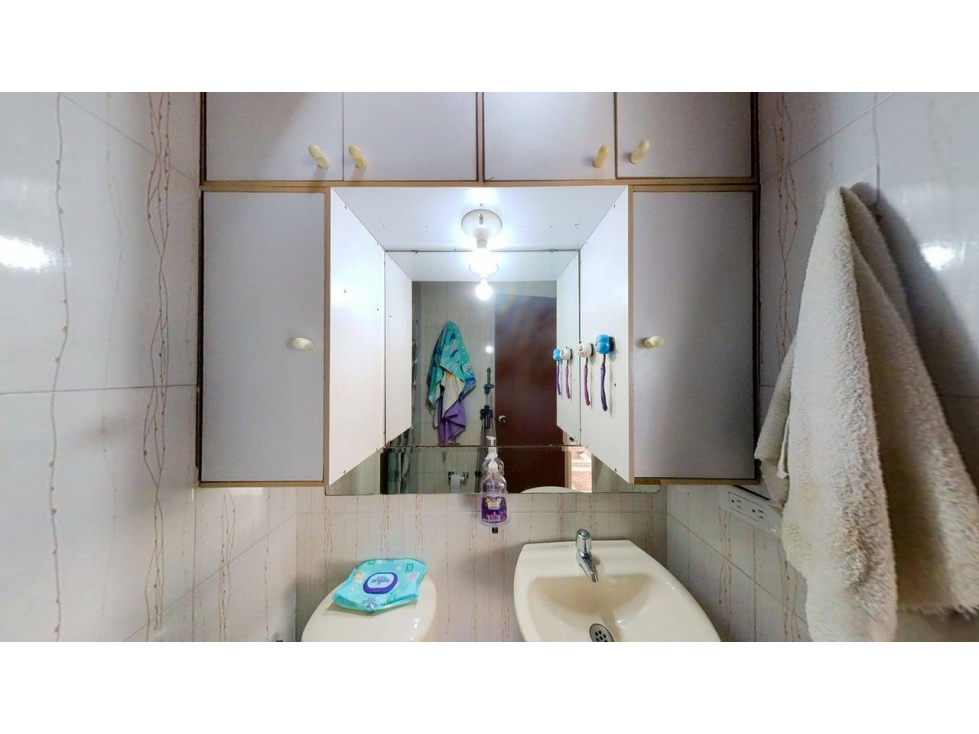 Pino Rojo - Apartamento en Venta en San Rafael, Puente Aranda — foto 3