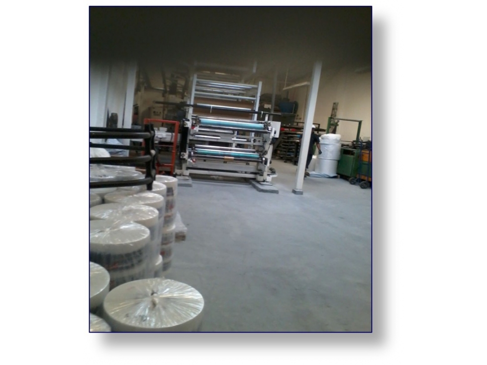 VENTA BODEGA OLAYA 270 M2 20 KVA