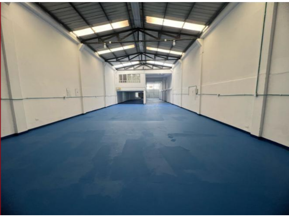VENTA BODEGA FUNZA 602 M2 10 KVA - 1