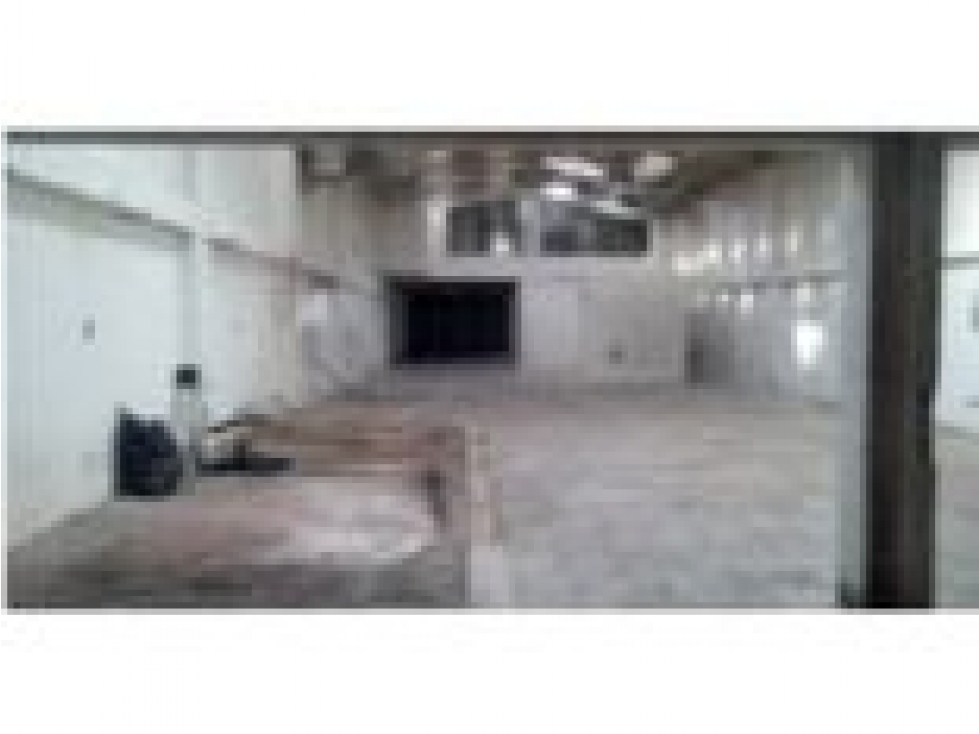 VENTA BODEGA LA GRANJA 385 M2 30 KVA