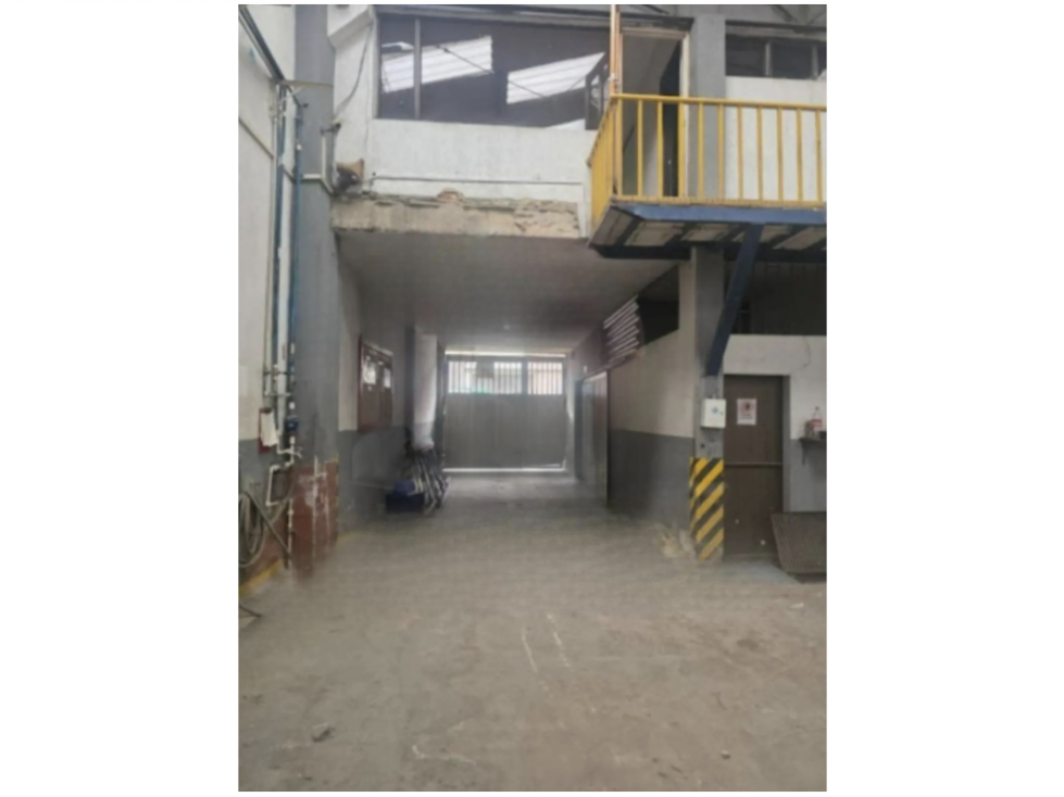 VENTA BODEGA PUENTE ARANDA 614 M2 500 KVA