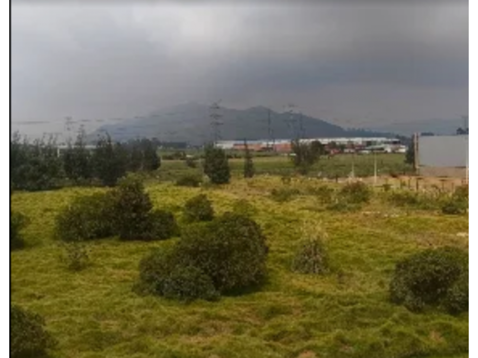 VENTA LOTE PARQUE INDUSTRIAL SIBERIA 3.984 M2 - 1