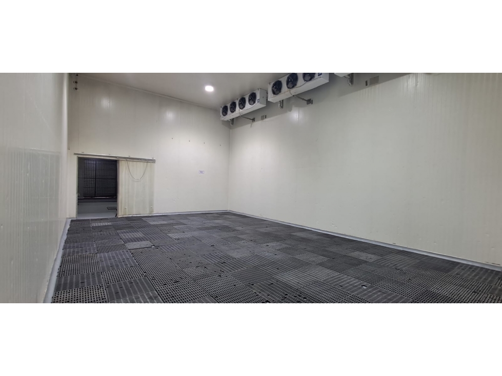 VENTA Y/O ARRIENDO BODEGA SAN CRISTOBAL NORTE 360 M2