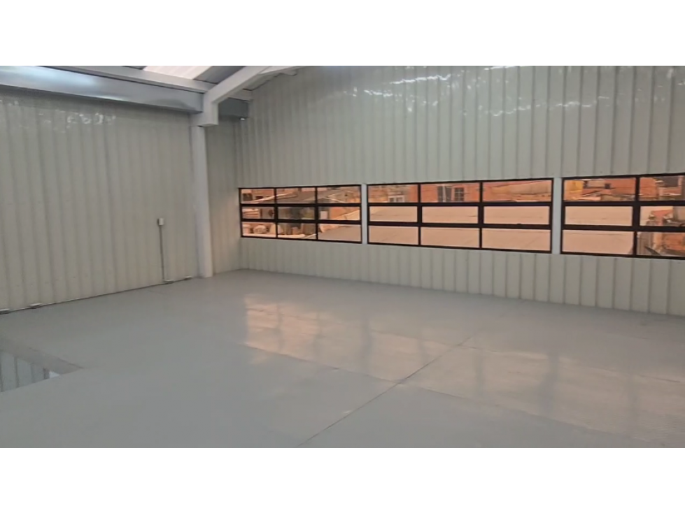 ARRIENDO BODEGA LAS FERIAS 500 M2 30 KVA — foto 6