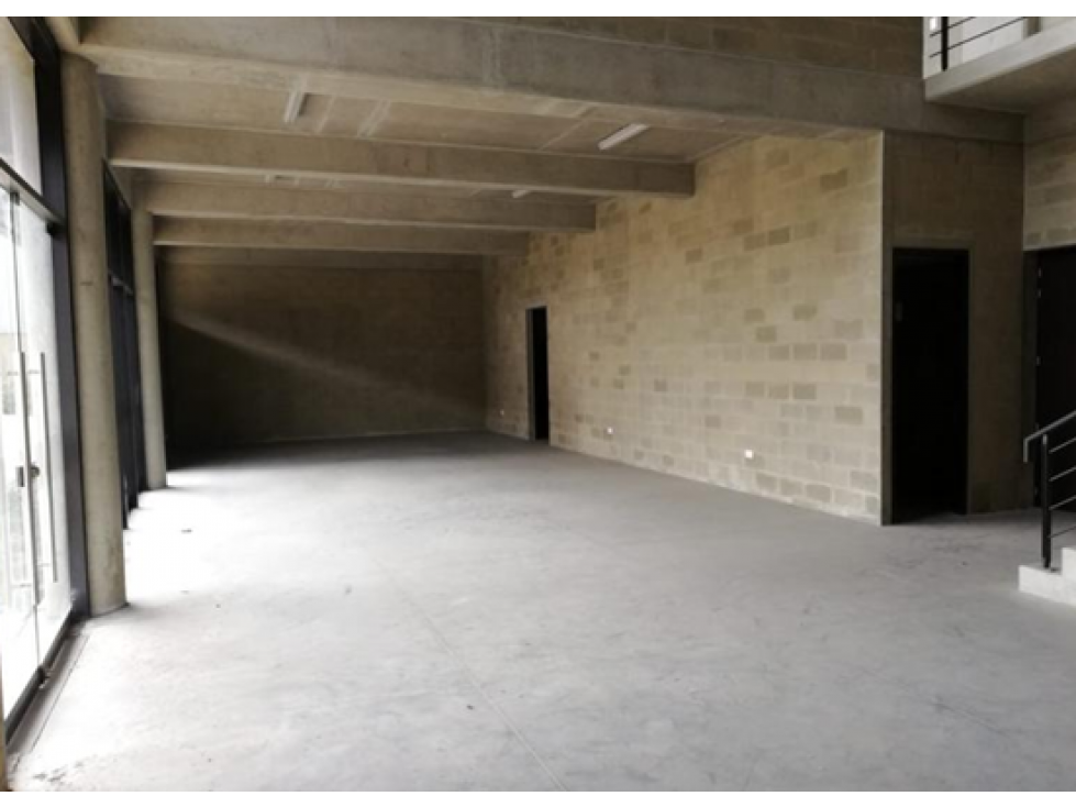 ARRIENDO BODEGA PARQUE INDUSTRIAL FUNZA 950 M2 30 KVA - 6