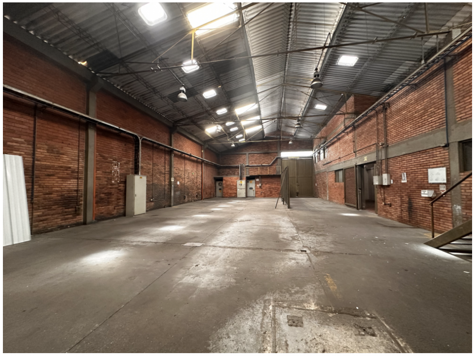 ARRIENDO BODEGA PUENTE ARANDA 600M2 200 KVA - 2