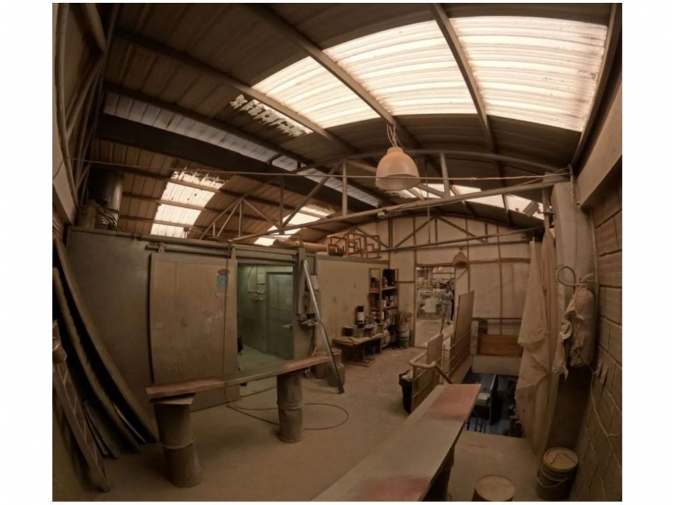VENTA BODEGA BOYACA REAL 960 M2 18 KVA - 2