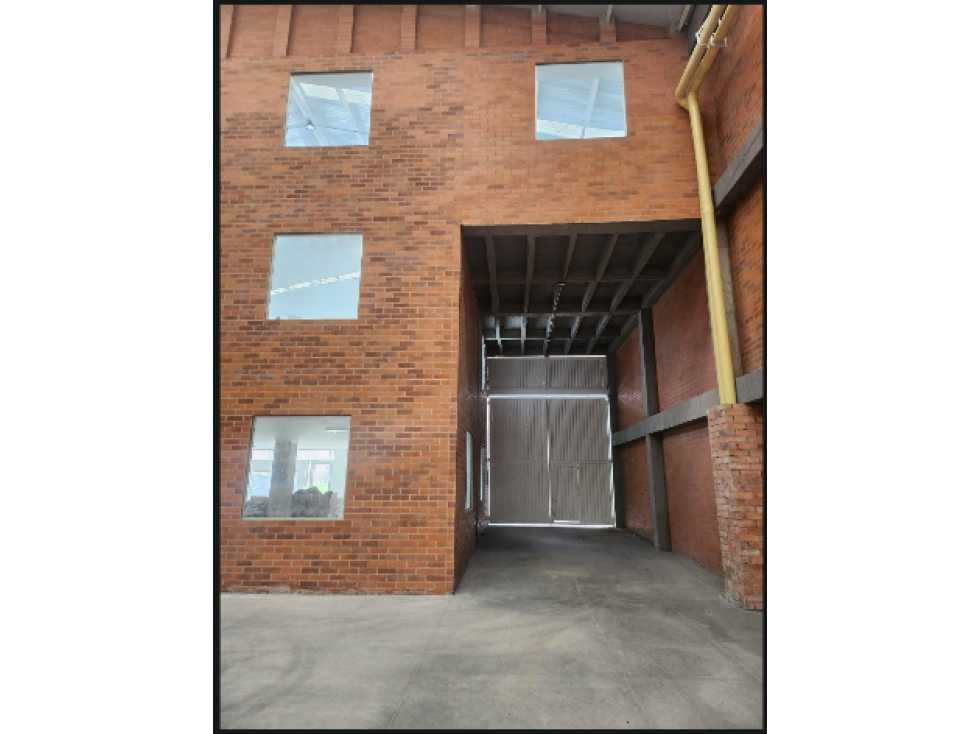 VENTA Y/O ARRIENDO BODEGA PARQUE INDUSTRIAL TOCANCIPA 1.350 M2 45 KVA - 2