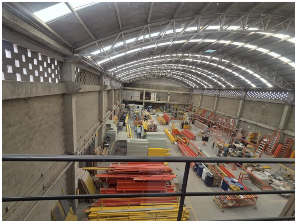 ARRIENDO BODEGA EL TINTAL 1.600 M2 150 KVA - 2