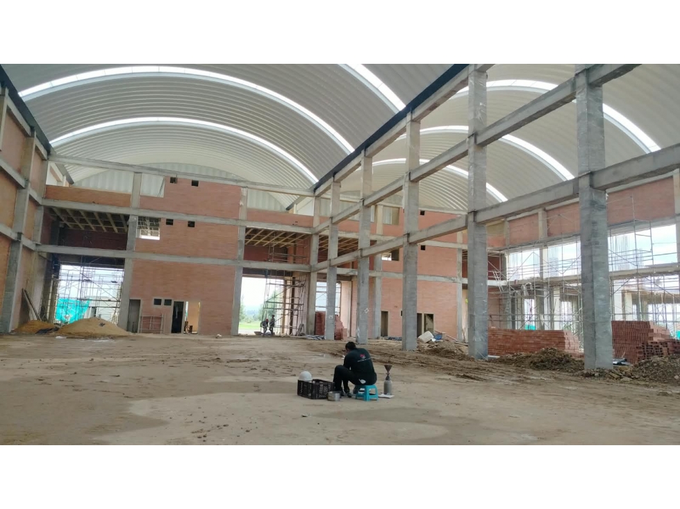 ARRIENDO BODEGA ZONA FRANCA 2.729,38 M2 - 1