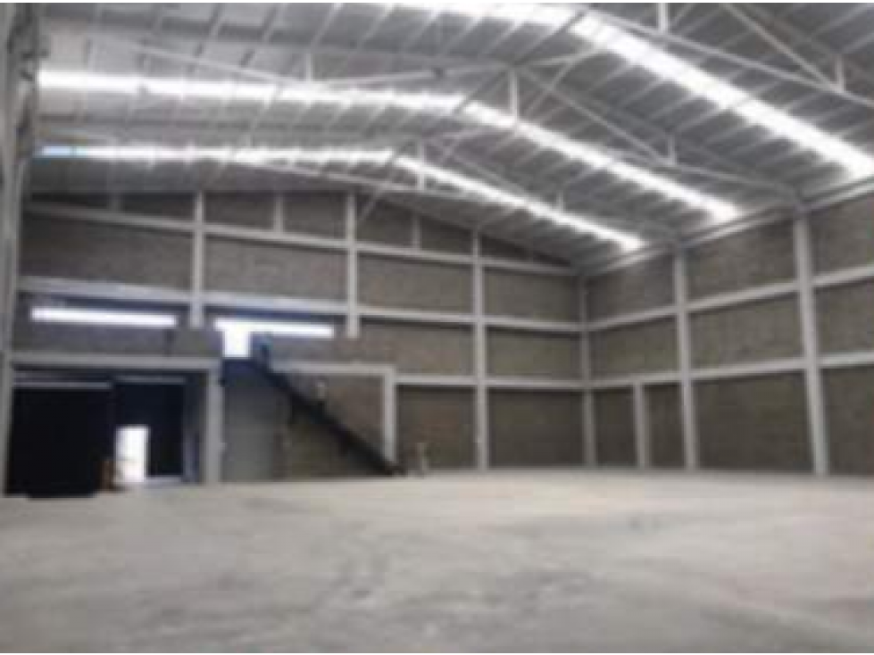 ARRIENDO BODEGA ZONA FRANCA 1.216 M2 - 2
