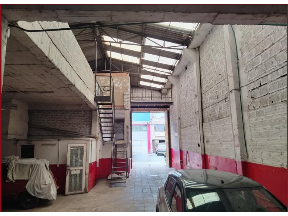ARRIENDO BODEGA RESTREPO 294 M2 104 KVA — foto 3