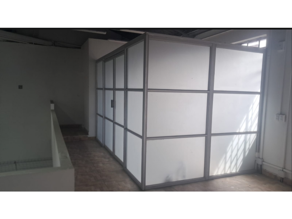 ARRIENDO BODEGA MARTIRES 320 M2 27 KVA — foto 3