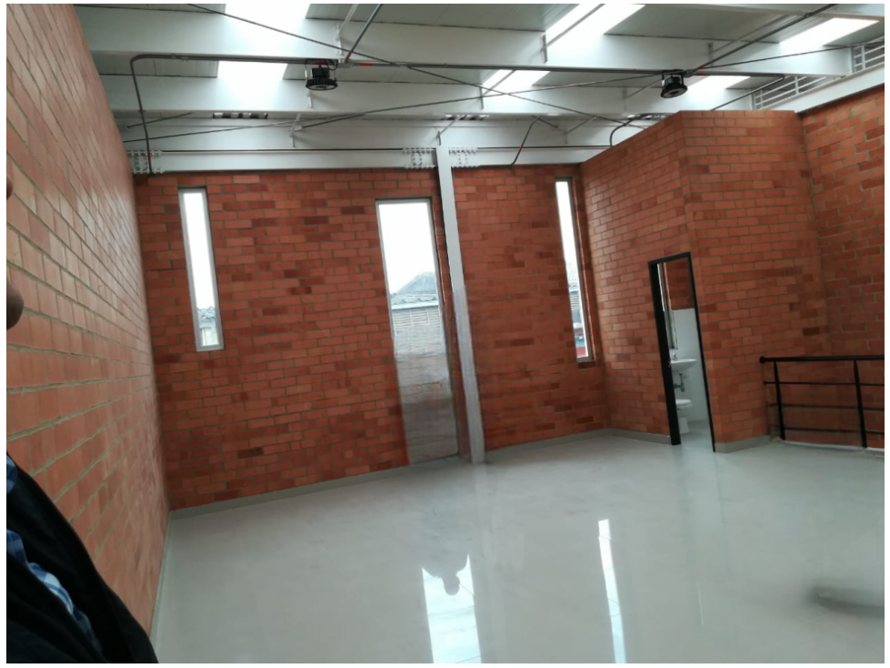 VENTA BODEGA PARQUE INDUSTRIAL 139 M2 - 3
