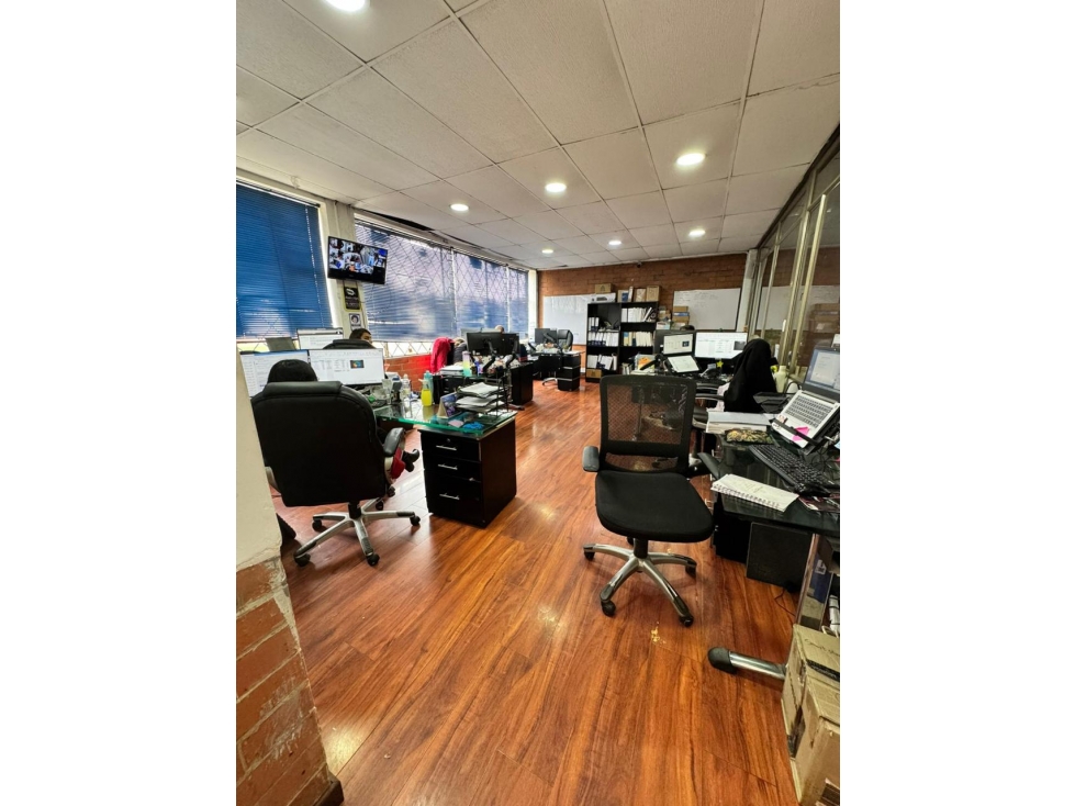 ARRIENDO BODEGA PARQUE INDUSTRIAL MOSQUERA 750 M2 35 KVA - 4