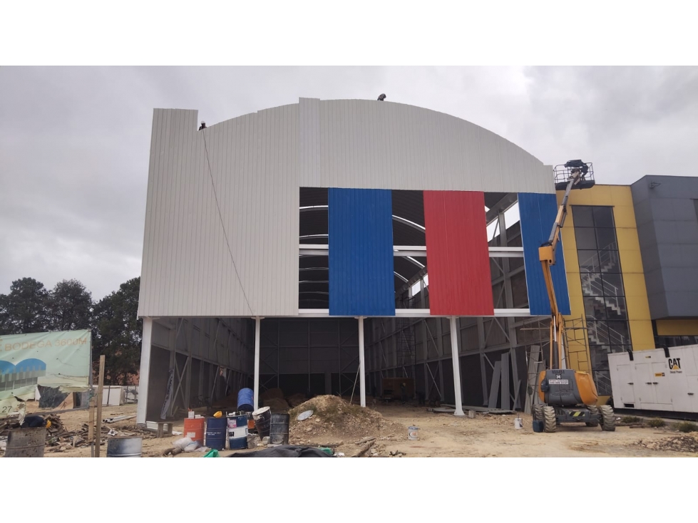 VENTA BODEGA PARQUE INDUSTRIAL 1.800 M2 75 KVA - 5