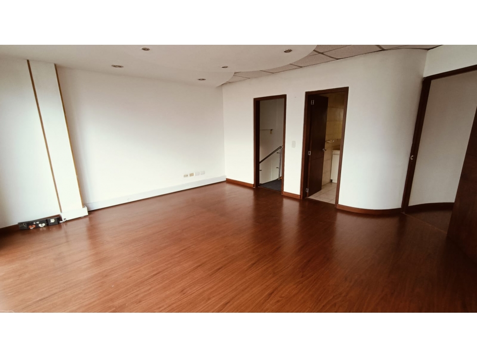 ARRIENDO BODEGA TOBERIN 1.740 M2 50 KVA — foto 5