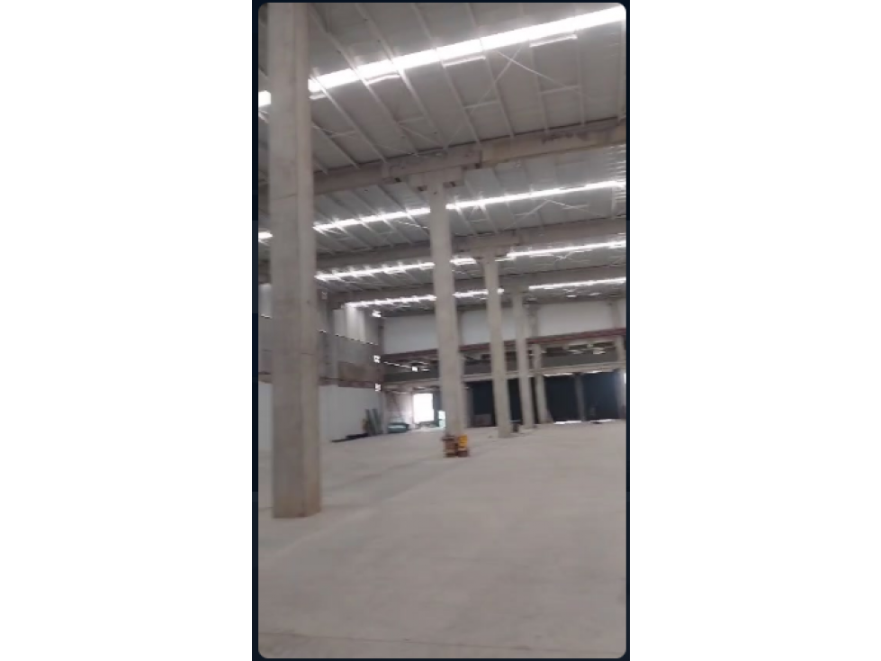 VENTA BODEGA ZONA FRANCA 3.630 M2 - 2