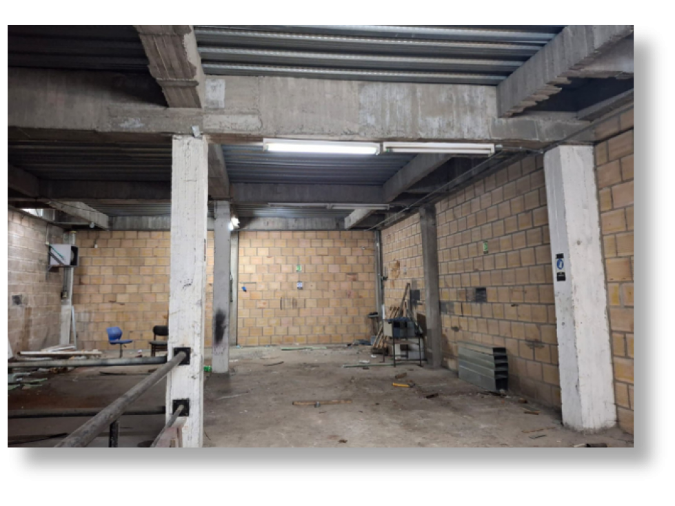 VENTA BODEGA LAS FERIAS 270 M2 220 KVA