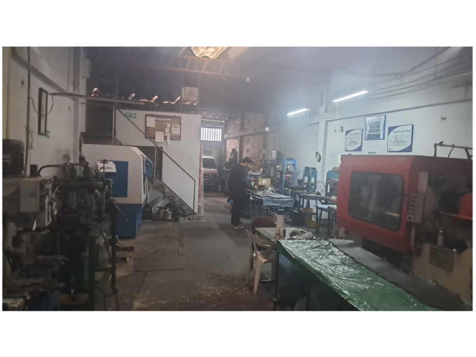 VENTA Y/O ARRIENDO BODEGA SUBA 270 M2 50 KVA
