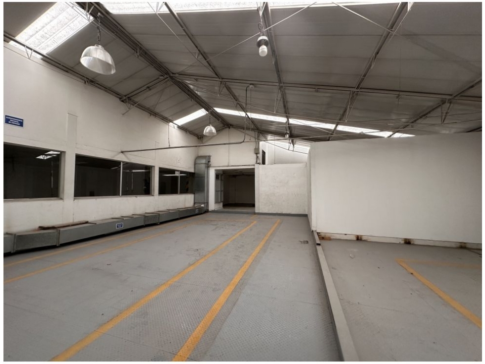 ARRIENDO BODEGA SAMPER MENDOZA 917 M2 22 KVA — foto 4