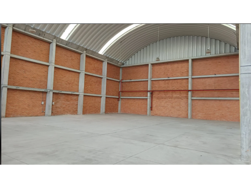 ARRIENDO BODEGA PARQUE INDUSTRIAL TOCANCIPA 2.552 M2 50 KVA - 2