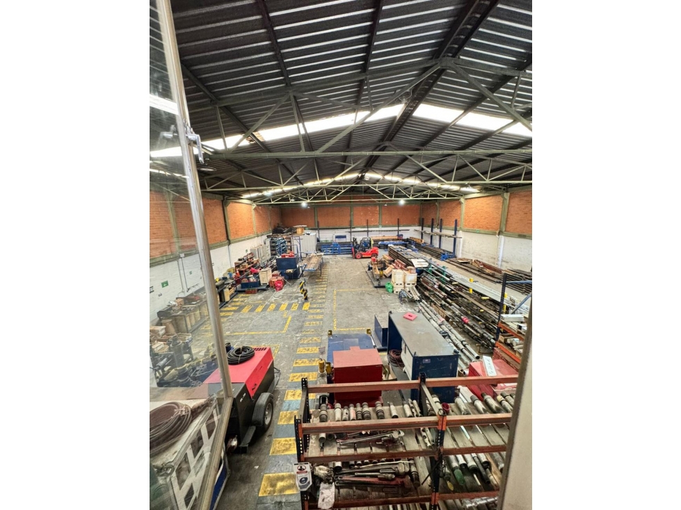ARRIENDO BODEGA PARQUE INDUSTRIAL MOSQUERA 750 M2 35 KVA - 1