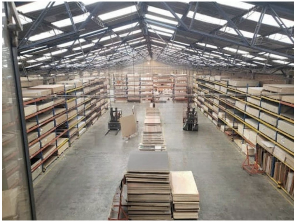 ARRIENDO BODEGA FONTIBON 6.195 M2 75 KVA - 4