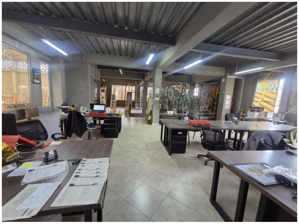 ARRIENDO BODEGA EL TINTAL 1.600 M2 150 KVA - 6