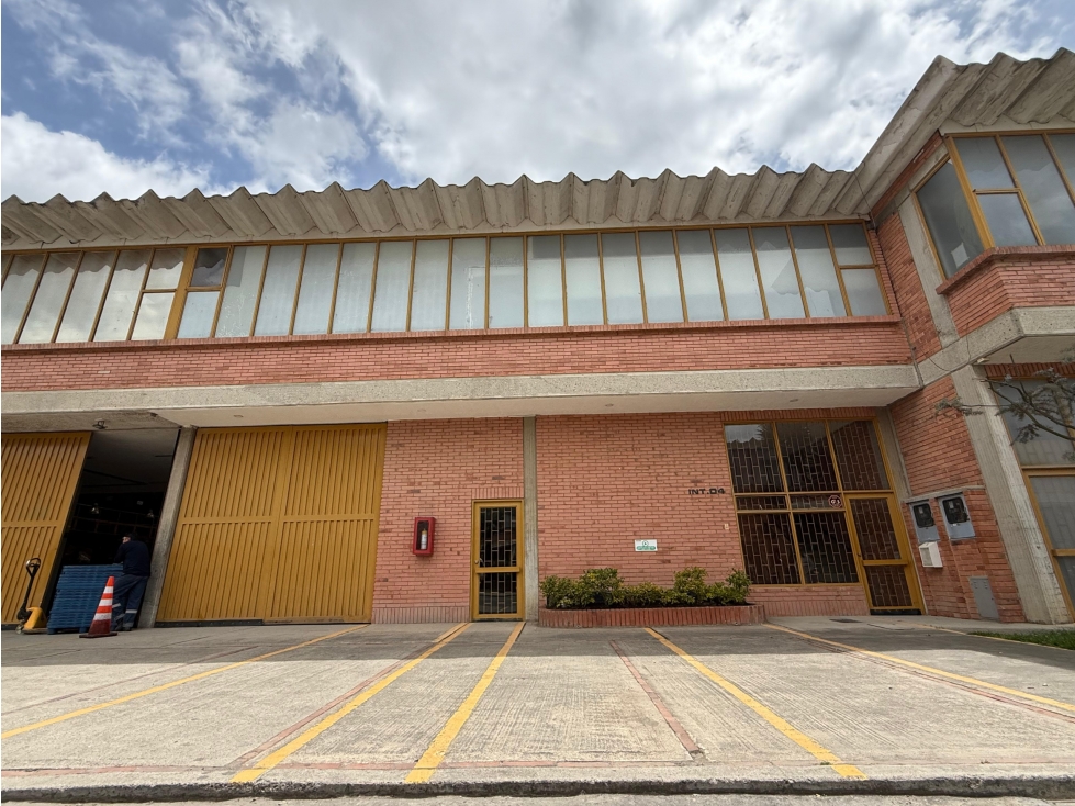VENTA BODEGA PARQUE INDUSTRIAL FOTIBON 385 M2 - 4