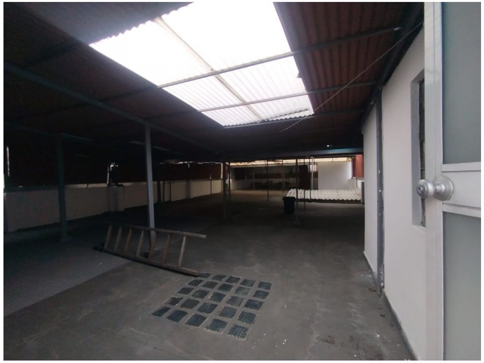 ARRIENDO BODEGA 7 DE AGOSTO 1.020 M2 — foto 4