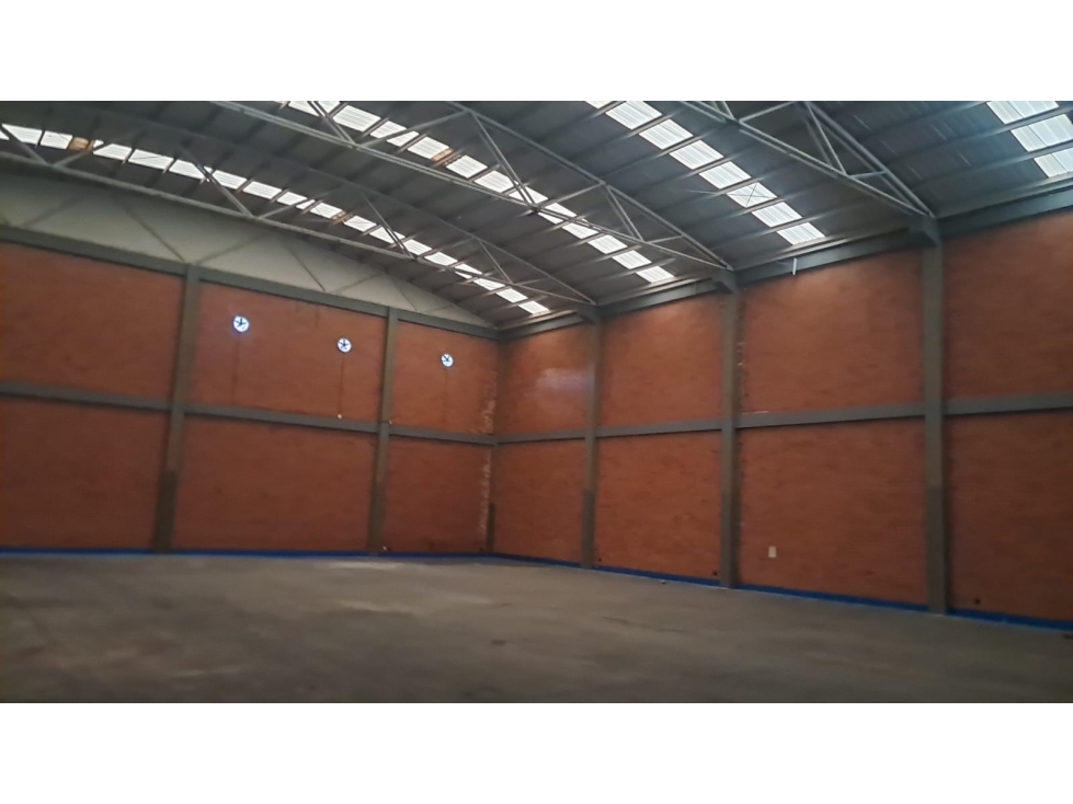 ARRIENDO BODEGA PARQUE INDUSTRIAL ZIPAQUIRA 1.362 M2 - 3