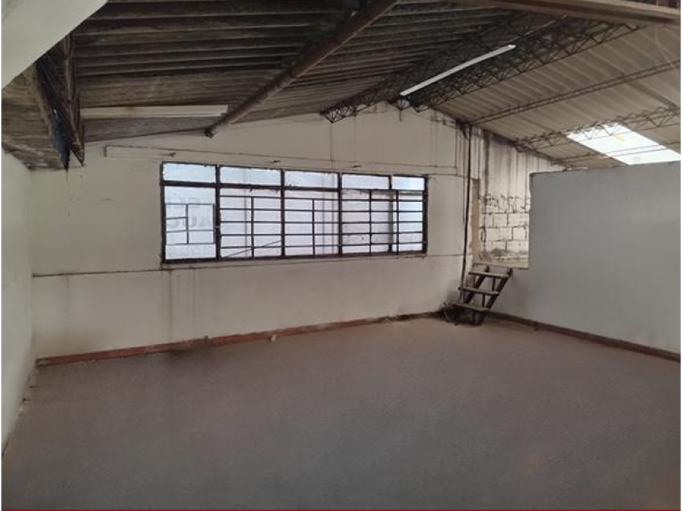 ARRIENDO BODEGA RESTREPO 294 M2 104 KVA — foto 5