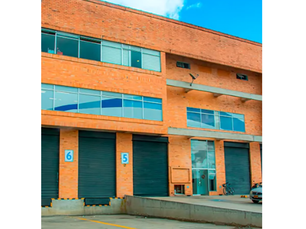 VENTA Y/O ARRIENDO BODEGA ZONA FRANCA 1.288 M2 15 MVA - 1