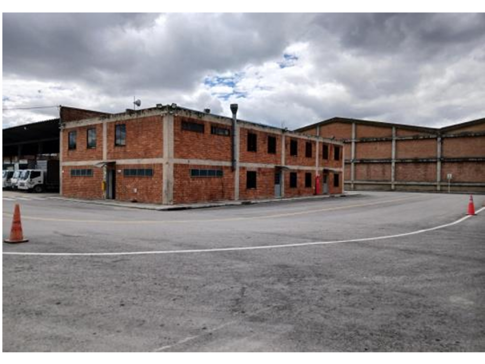 ARRIENDO BODEGA MOSQUERA 16.594 M2 150 KVA - 6