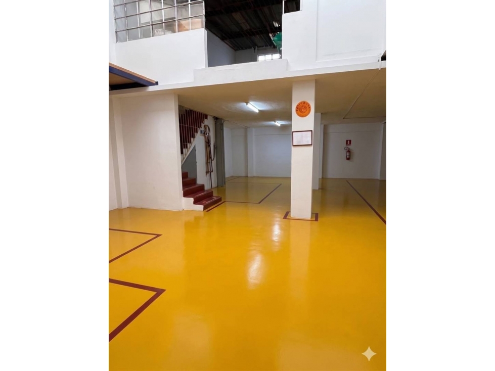 ARRIENDO BODEGA JORGE ELIÉCER GAITÁN 634 M2 — foto 3