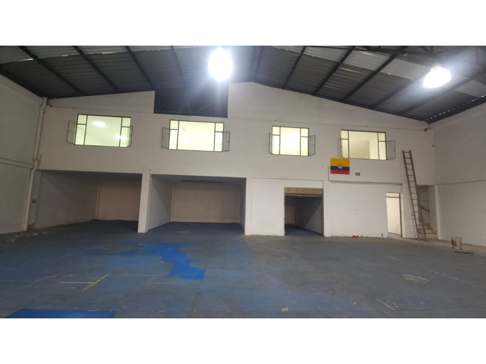 ARRIENDO BODEGA PARQUE INDUSTRIAL MOSQUERA 866 M2 45 KVA - 3