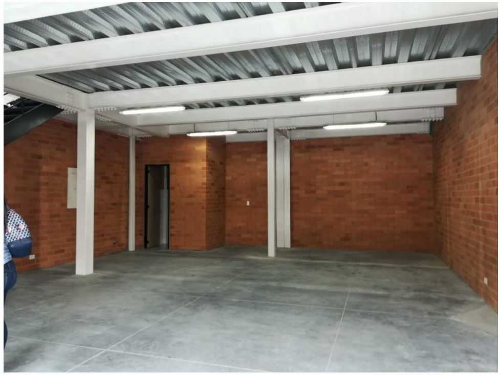 VENTA BODEGA PARQUE INDUSTRIAL 139 M2 - 6