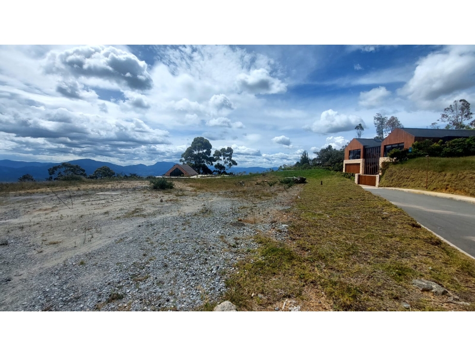 VENTA DE LOTE EN URBANIZACION CERRADA EN ENVIGADO ALTO PALMAS — foto 3