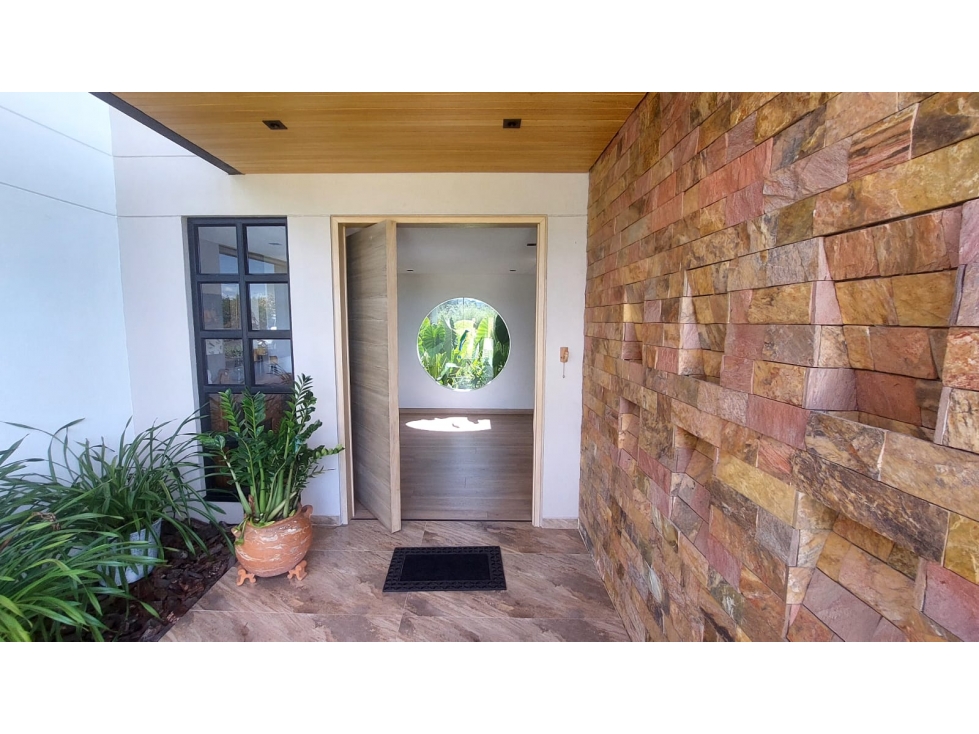 VENTA DE CASA EN UNIDAD CERRADA, RIONE ANT. VDA. CABECERAS — foto 2