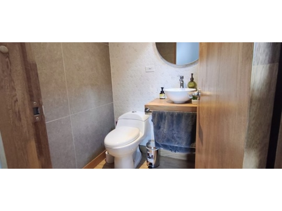 VENTA DE CASA EN UNIDAD CERRADA, EL RETIRO, LIMITES CON ENVIGADO — foto 3