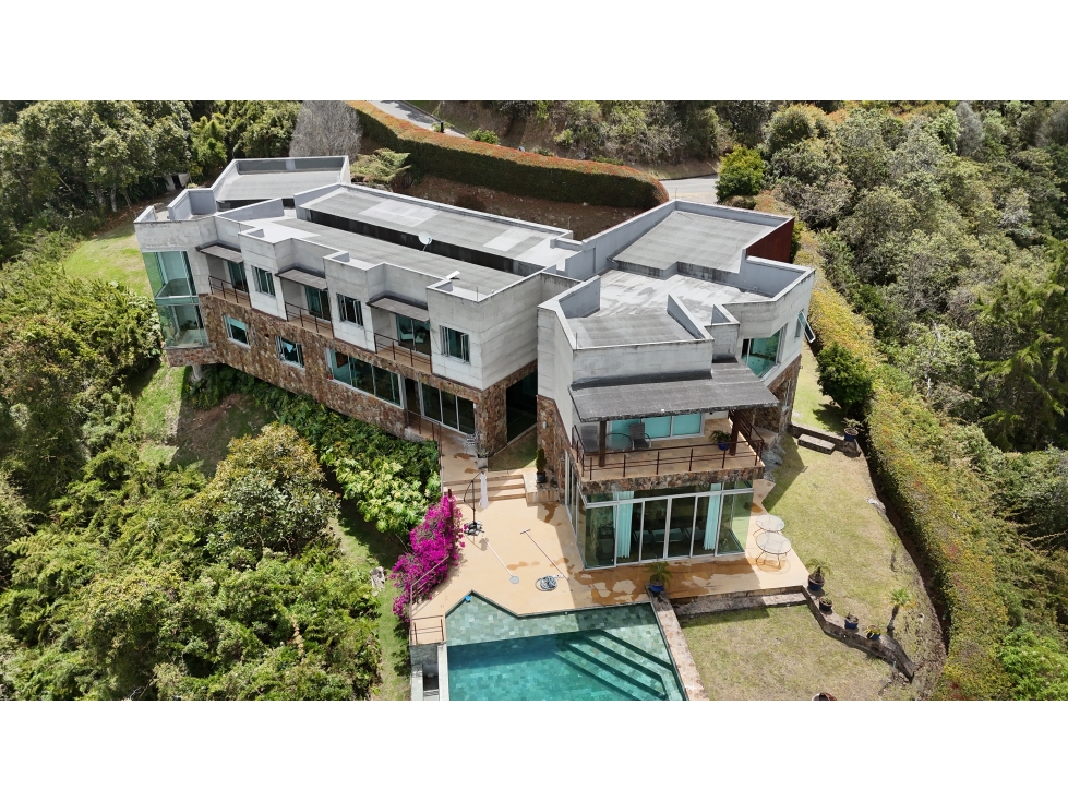 VENTA DE LUJOSA CASA EN LAS PALMAS , MEDELLIN — foto 6