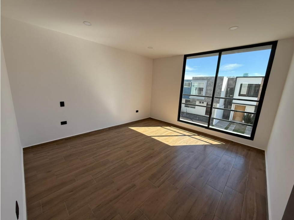 VENTA DE CASA LOMAS DE ANGELÓPOLIS FRACC MONTE REAL - 6