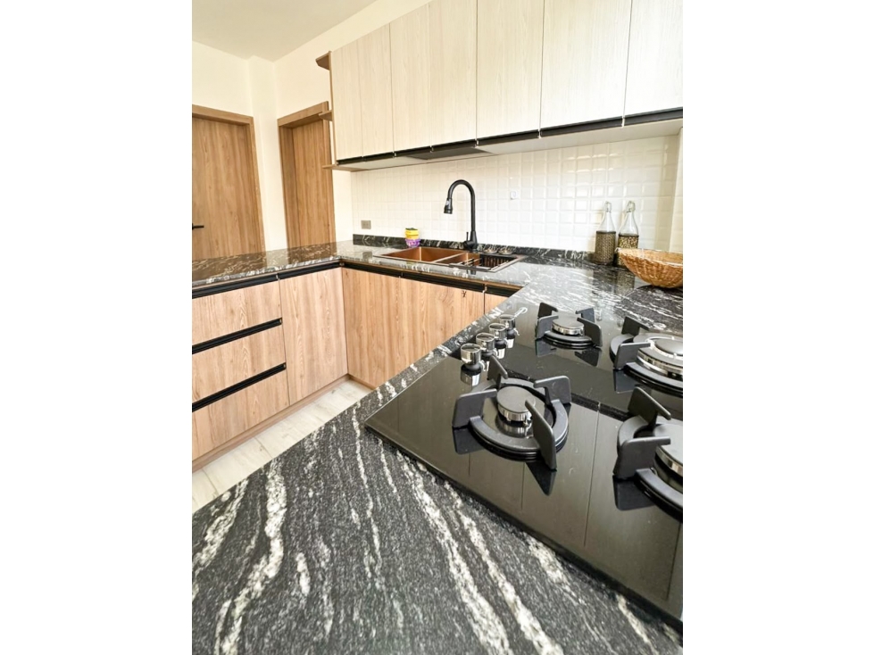 Suite en Venta | Playas Villamil - 4