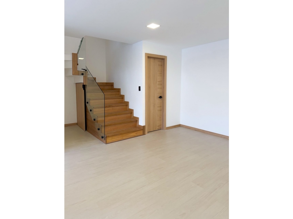 Casa con subsuelo en venta sector Misicata — foto 3