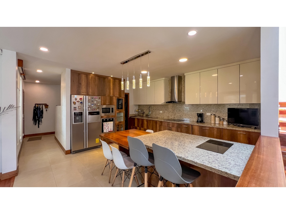 Casa en venta de 4 habitaciones Sector San José de San Joaquín — foto 6