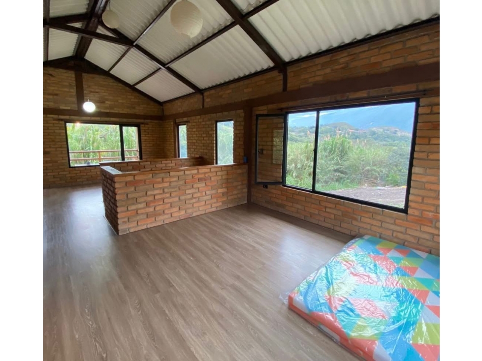 Quinta en venta, Yunguilla - - 6